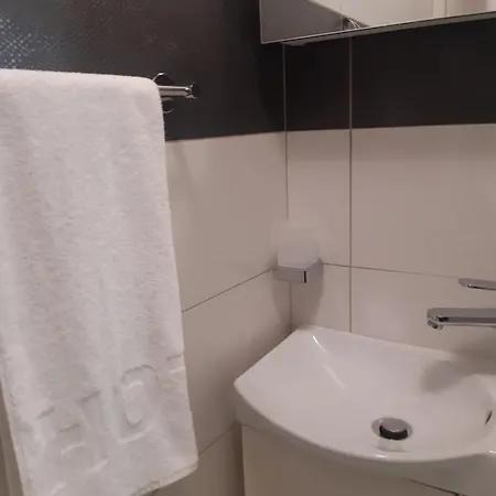 Appartamento Apartman Una *